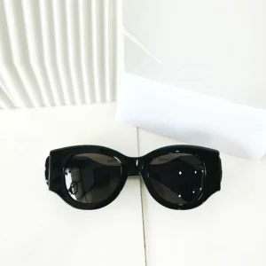 Kính Balenciaga BB0070S Đen