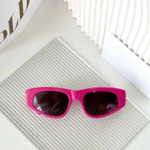 Kính Balenciaga BB0095S Hồng mắt đen