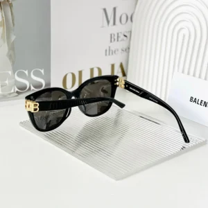 Balenciaga BB0103SA Vuông