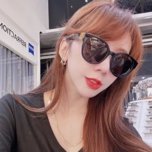 Kính Balenciaga BB0103SA Vuông