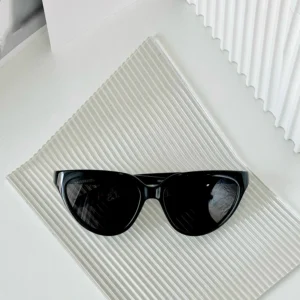 Kính Balenciaga BB0149S Đen
