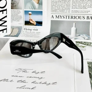 Balenciaga BB0177S Đen